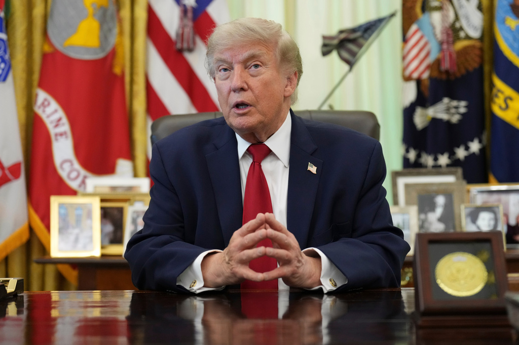 President Donald Trump speaks before signing a presidential memo to the EPA on pollution control in vehicles, in the Oval Office of the White House, Monday, June 29, 2026, in Washington. (AP Photo/Jacquelyn Martin)